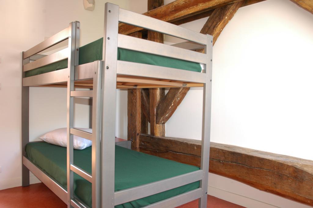 La Maison Des Randonneurs Hostel Auxerre Room photo