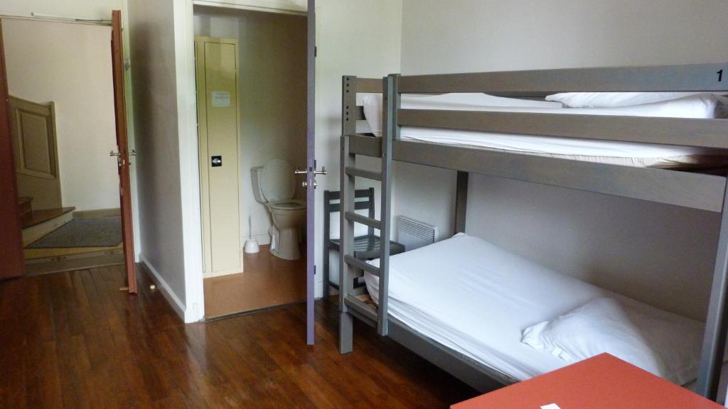 La Maison Des Randonneurs Hostel Auxerre Room photo